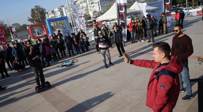 Karşıyaka'da nefes kesen etkinlik başladı! 