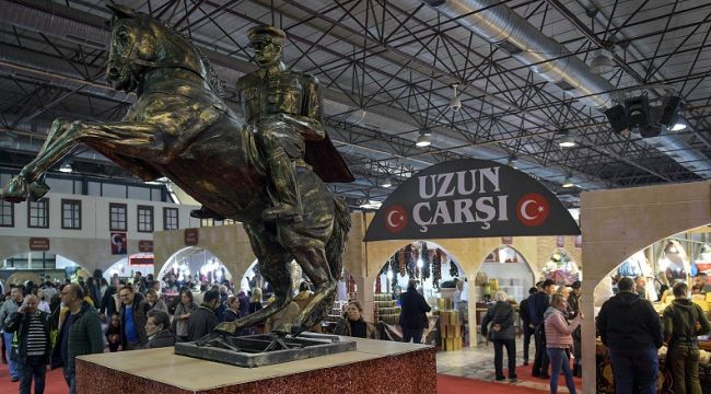 Ticaretin kalbi "Uzun Çarşı" İzmir'e taşındı