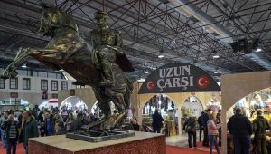 Ticaretin kalbi "Uzun Çarşı" İzmir'e taşındı
