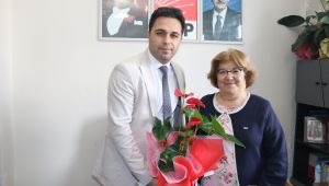 Yeni CHP Foça İlçe Başkanı Göreve Başladı
