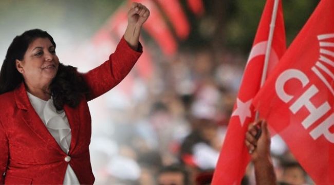 CHP Karşıyaka'da Başkan Nesrin İnetaş 'Adayım' Dedi