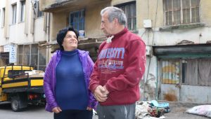 Konak Belediyesi engelli çiftin yüzünü güldürdü