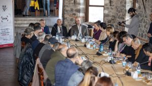 Tunç Soyer sinemacılara seslendi: ''Sinema sektörüne ev sahipliği yapmak istiyoruz''