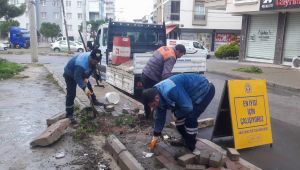 Buca'da sokak sokak kaldırım mesaisi