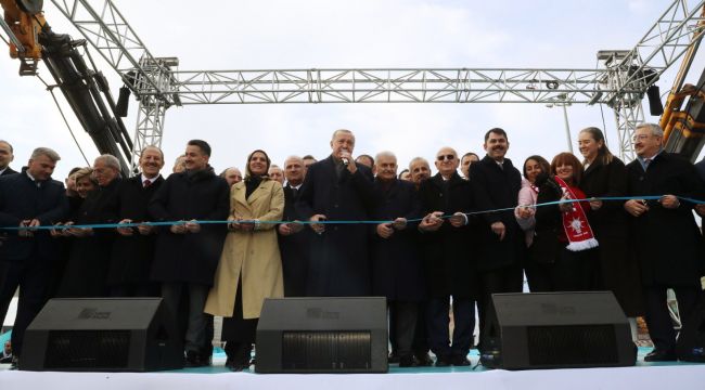 Cumhurbaşkanı Erdoğan Menemen-Aliağa-Çandarlı Otoyolu açılışını yaptı