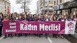 "İzmir kadının yanında olmaya devam edecek"