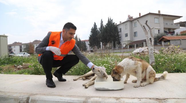 Menderes'te Can Dostlar Unutulmadı