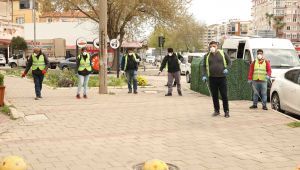 Bayraklı'da dezenfekte seferberliği sürüyor