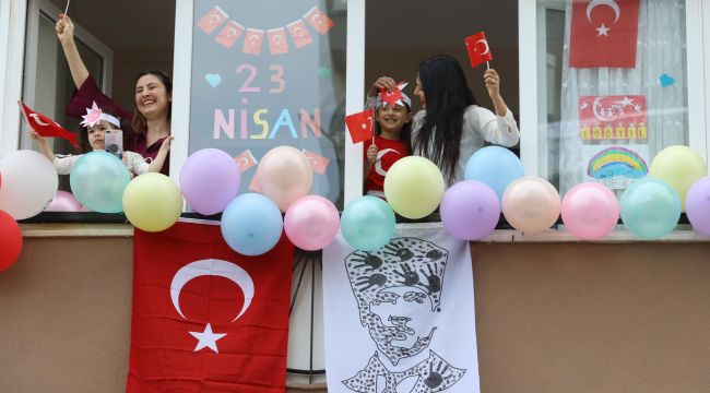 Bucalı pırlantalar Atatürk sevgileriyle 7'den 70'e herkesi duygulandırdı 