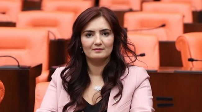 CHP'li Kılıç, iki pozitif vakanın çıktığı Akar Tekstil'de iş bırakmak isteyen işçilere saldırılmasına tepki gösterdi