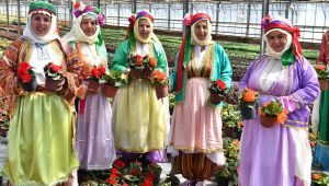 CHP'li Sertel'den yaklaşan anneler günü öncesi çağrı:Çiçekçilik sektörüne acil destek sağlansın