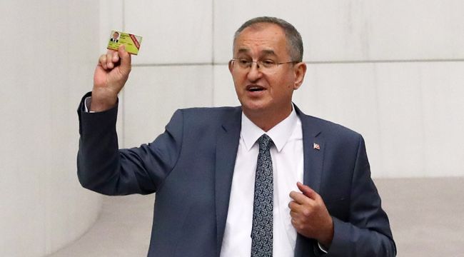 CHP Milletvekili Atila Sertel gazetecilere özgürlük istedi