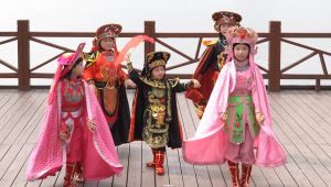 Çin'den Gaziemir'e umut veren 23 Nisan kutlaması