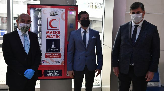 Maskematikler şimdi de Karşıyaka'da 