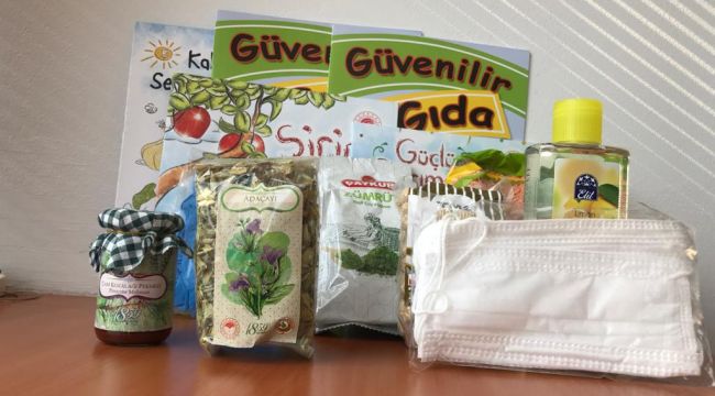 Tarım ve Orman Bakanlığı ve EMD İzmir Şubesi iş birliğinde İzmirli basın mensuplarına "sağlık paketi" dağıtıldı