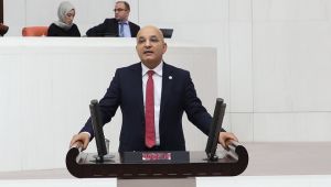 CHP'li Polat'tan 'Menemen' çıkışı: Siyaset yapacaksa istifa etsin
