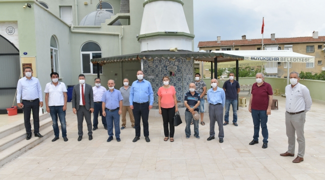 Başkan Utku Gümrükçü'den ibadethanelere ziyaret 