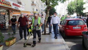 Bayraklı'da topyekün temizlik