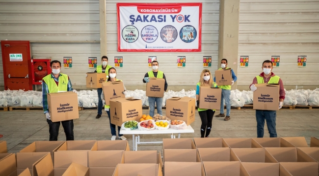 İzmir Büyükşehir Belediyesi'nden "Biz Varız" gönüllülerine teşekkür buluşması 