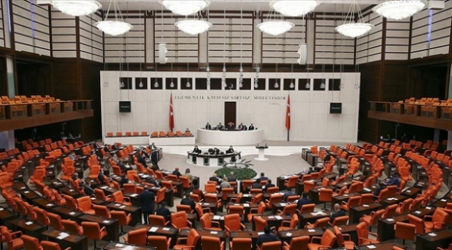Meclis'te gündem, Yassıada kararlarıyla ilgi düzenleme