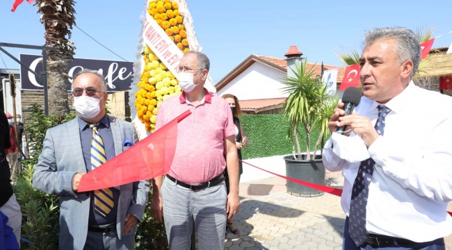 Güzelbahçe Belediyesi 'GüzBelCafe'yi Hizmete Açtı