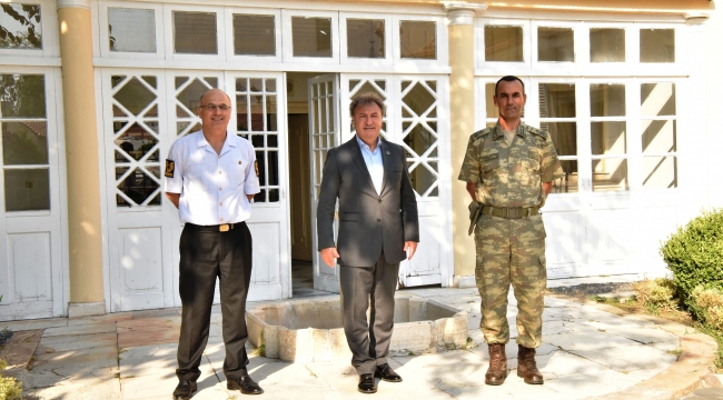 Komutanlardan İduğ'a ziyaret