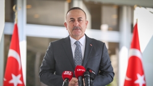 Bakan Çavuşoğlu: Avrupa'nın ezik ırkçıları yine kendini gösterdi 