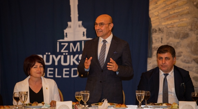 Başkan Soyer CHP'li meclis üyeleriyle buluştu "Birlikte güçlüyüz"