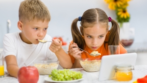 Covid-19 pandemisinde Çocuklar için 12 adımda sağlıklı beslenme rehberi