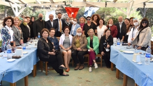 Ege Kadın Dernekleri Federasyonu Foça'da Toplandı
