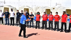 İzmir gönüllüleri doğal afetlere hazırlanıyor