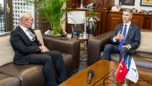 Kosova'nın Ankara Büyükelçisi Dugolli'den Başkan Soyer'e ziyaret