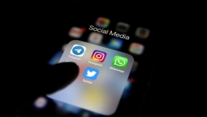 Sosyal medya yasası yürürlüğe girdi