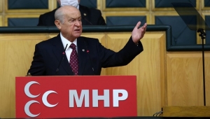 Bahçeli'den Bülent Arınç'a sert tepki