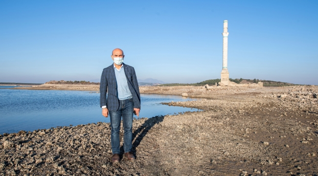 Başkan Soyer kuraklık nedeniyle su seviyesi düşen Tahtalı'dan seslendi "Susuzluk tehdidi kapımızda"