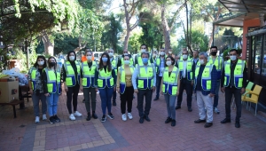 Bornova Belediyesi'nden yarım milyon maske