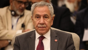 Bülent Arınç, Cumhurbaşkanlığı Yüksek İstişare Kurulu üyeliğinden istifa etti