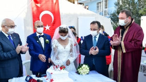 Çadır Kentte Depremzede Çifte Nikah 