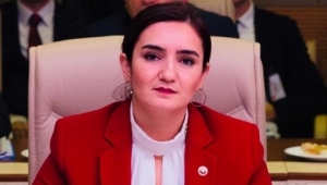 CHP İzmir Milletvekili Av. Sevda Erdan Kılıç: "CHP iktidarında Öğretmenlik Meslek Kanunu'nu çıkaracağız" 