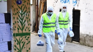 Evinde Covid tedavisi görenlere Büyükşehir'den yemek