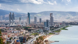  İzmir'de Konut Satışlarında Rekor Düşüş 