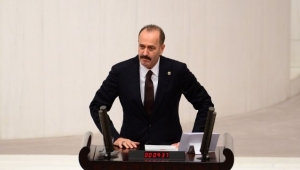 MHP'li Osmanağaoğlu: İsimsiz Kahramanlarımızı Alınlarından Öpüyoruz