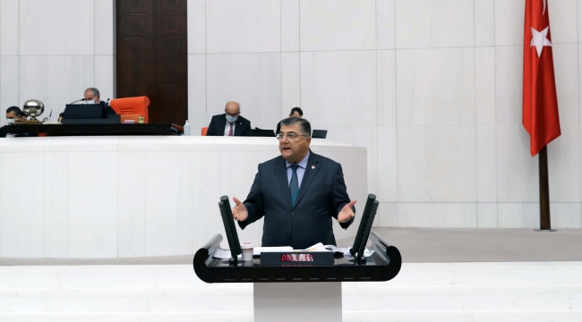Milletvekili Sındır, "Vatandaşlarımızın yarıya yakını arıtmasız ve sağlıksız suya erişiyor"