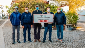 Sığacık'ta tsunaminin yaraları sarılıyor