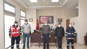 Başkan Uygur 16 yıl önce işe aldığı engelli işçileri ağırladı