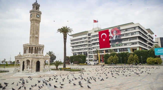 Egeli ihracatçılardan, İzmir Büyükşehir Belediyesi ve Konak Belediyesi Kemeraltı Çarşısı'na taşınsın çağrısı