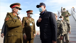 Millî Savunma Bakanı Hulusi Akar ve Komutanlar Libya'da