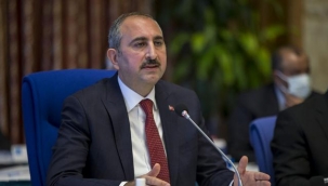 Bakan Gül: AYM'nin kararı bağlayıcıdır