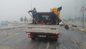 Buca Belediyesi'nden kar mesaisi 