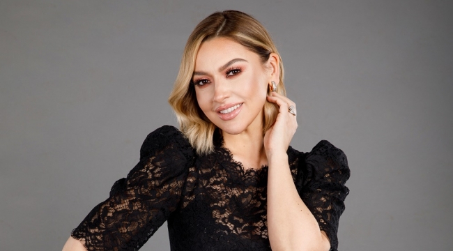 Hadise'nin Yeni Yıl Sürprizleri!